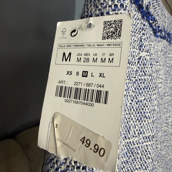 Zara Tweed Mini Skirt Blue White Button Front Frayed Hem Size Medium NWT 💛 - Picture 6 of 7